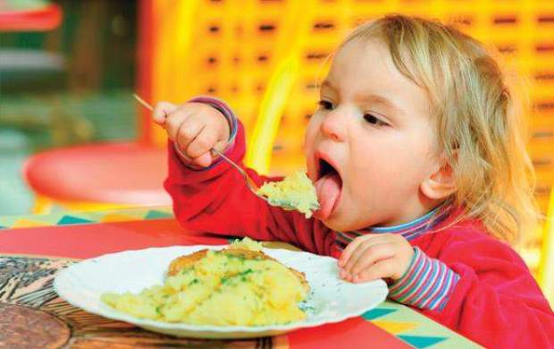 مواد غذایی که پس از دوبار گرم شدن سمی می‌شود