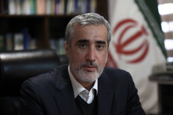 بدون سامانه نظارتی در اتاق تاریک قدم بر می‌داریم