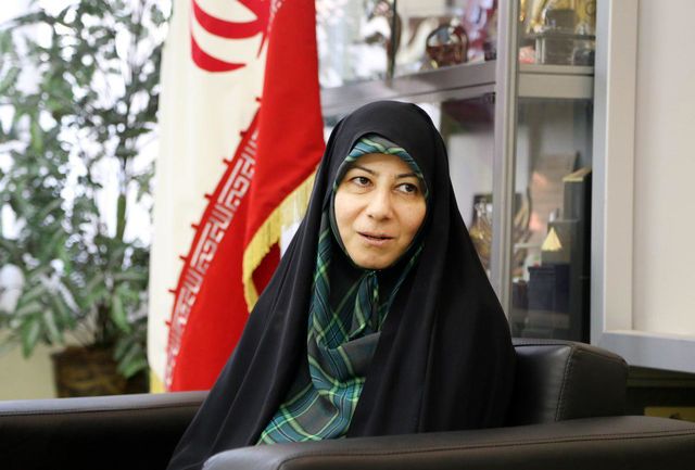 سکینه اشرفی رئیس شورای اداری شهرداری تهران شد سکینه اشرفی رئیس شورای اداری شهرداری تهران شد