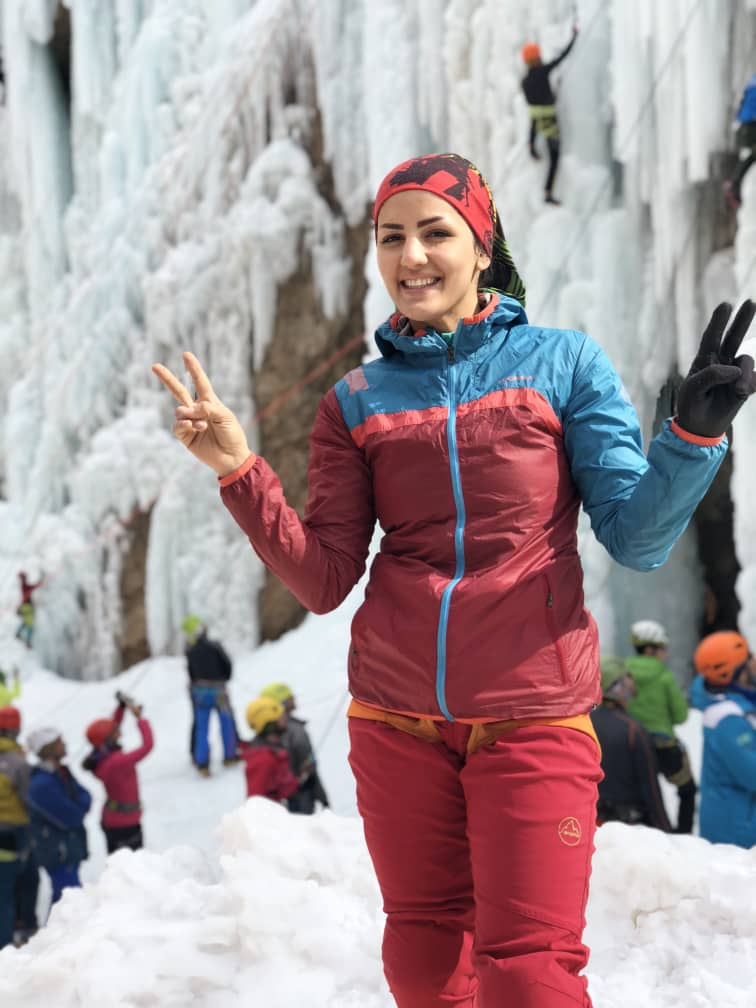 ایران دومین کشور دنیا در یخ نوردی است؛ جام جهانی را اینجا برگزار کنید! / با دو فرزند هم می‌توان قهرمان جهان شد