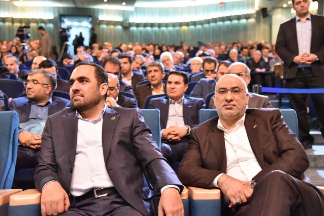 تاکید مدیرعامل شرکت مخابرات ایران بر همگرایی و هم افزایی حوزه ثابت و سیار تاکید مدیرعامل شرکت مخابرات ایران بر همگرایی و هم افزایی حوزه ثابت و سیار