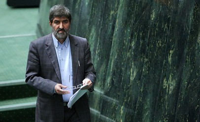 آتش زدن پرچم آمریکا در مجلس عاقلانه نبود/ تحریمها به شدت گذشته باز نمیگردد آتش زدن پرچم آمریکا در مجلس عاقلانه نبود/ تحریمها به شدت گذشته باز نمیگردد