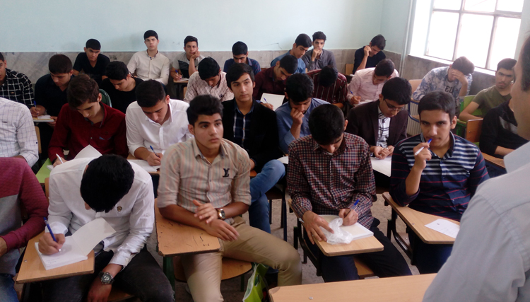 طرح قرنطینه معلمان در دستور کار کمیسیون مجلس/ امکان به صفر رسیدن تخلفات وجود ندارد طرح قرنطینه معلمان در دستور کار کمیسیون مجلس/ امکان به صفر رسیدن تخلفات وجود ندارد