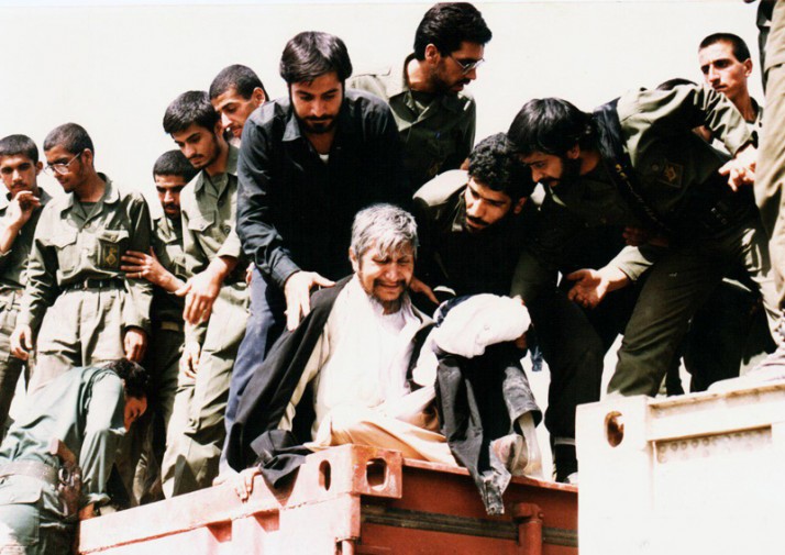 تصاویر کمتر دیده شده از تشییع پیکر امام خمینی