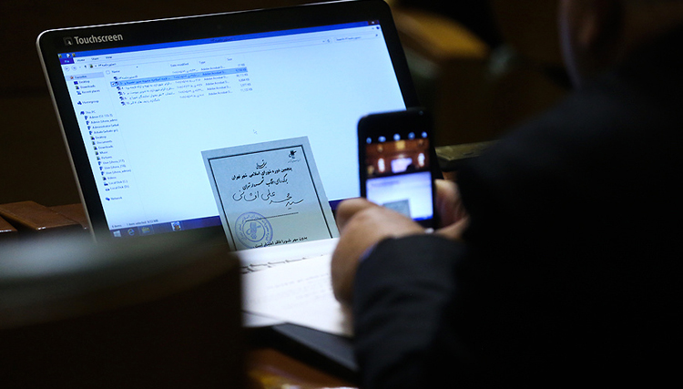 فخاری، خداکرمی و حق شناس محبوبترین اعضای شورای شهر در توئیتر