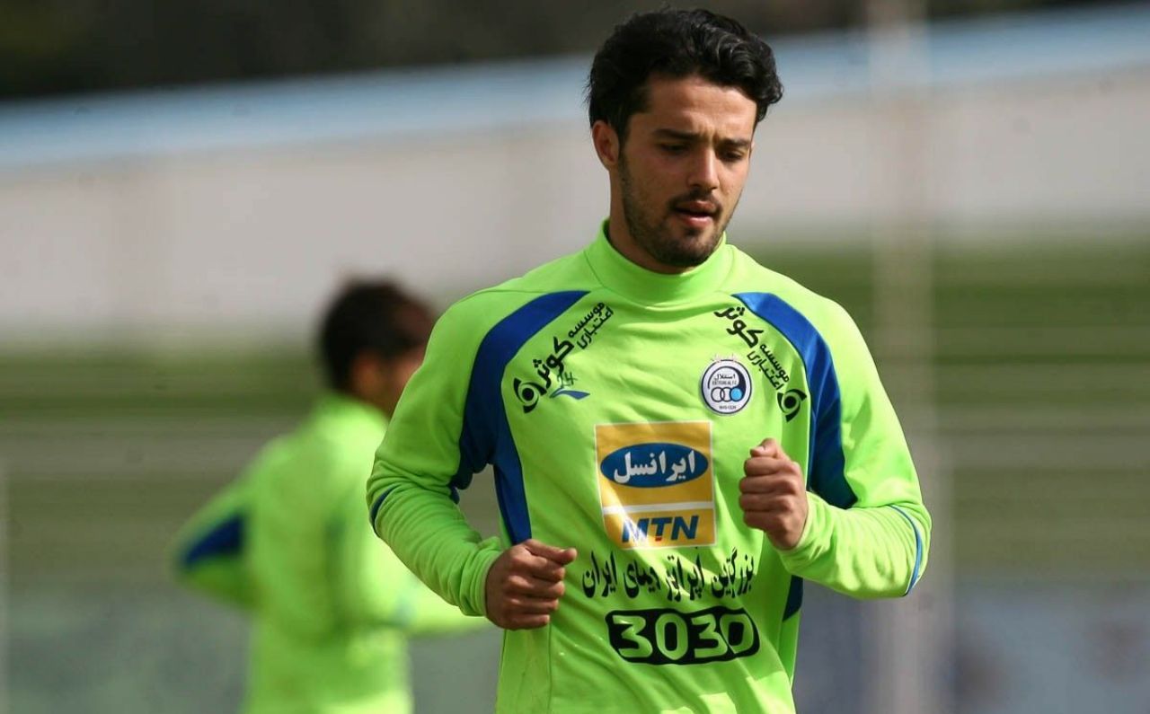 نورافکن سومین بازیکن ایرانی شارلوای بلژیک شد