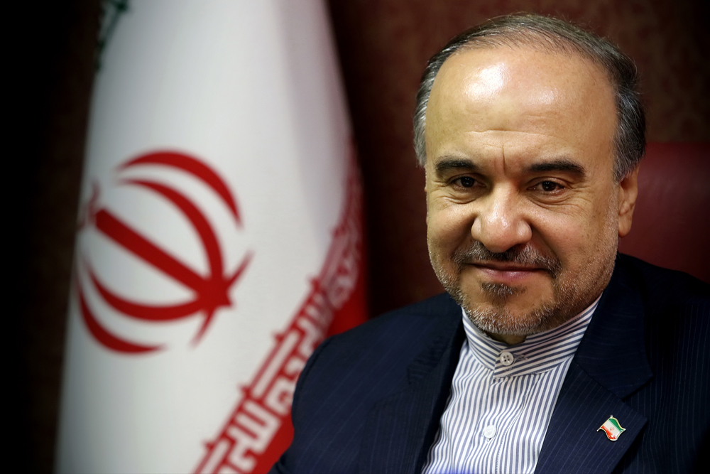 قلب‌های 80 میلیون نفر همراه تیم ملی است