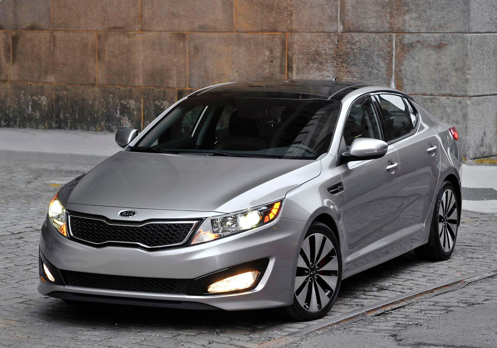 فراخوان بیش از نیم میلیونی کیا بهخاطر کیسه هوا فراخوان بیش از نیم میلیونی کیا بهخاطر کیسه هوا