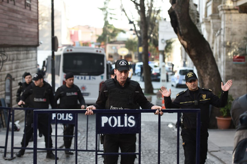 دستگیری و استرداد مجرمین فراری به ترکیه/ کنترل مرزهای مشترک و جلوگیری از اقدامات تروریستی