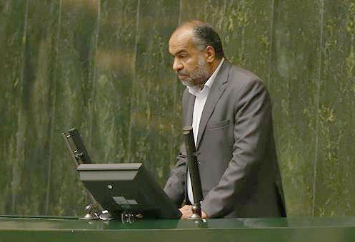 موافقت با طرح افزایش حقوق مدیران، ریختن بنزین روی آتش است