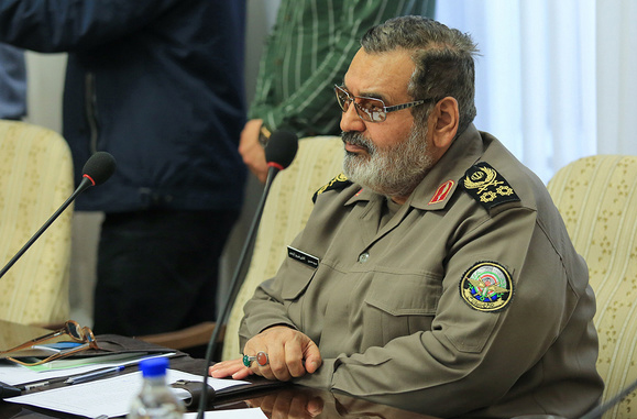 سرلشکر فیروزآبادی ویلای لواسان را تحویل داد