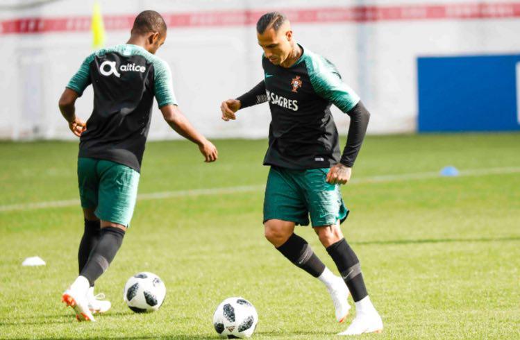 استارت پرتغال برای دیدار برابر ایران + عکس استارت پرتغال برای دیدار برابر ایران + عکس