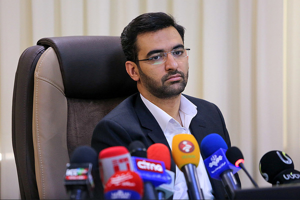 توصیه کردند لیست واردکنندگان را منتشر نکنم/ جوان بودنم در انتشار لیست تاثیر داشت