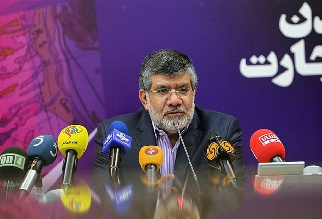 شرکت‌های متخلف واردات خودرو هنوز دستگیر نشده‌اند/ متخلفان درون وزارت صنعت بوده‌اند