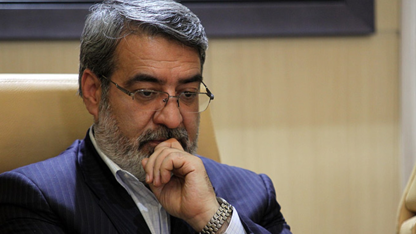 وزیر کشور از تخریب اموال مردم توسط نیروی انتظامی گزارش دهد/ پیگیر پرونده ایرانشهر هستیم