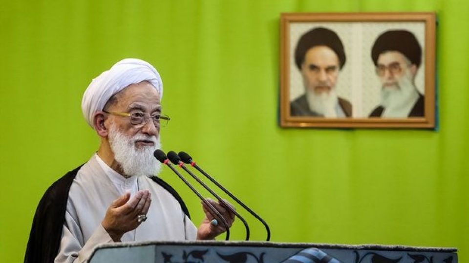 آیت‌الله امامی کاشانی در خطبه های نماز جمعه: کشور به برنامه تهاجمی نیاز دارد