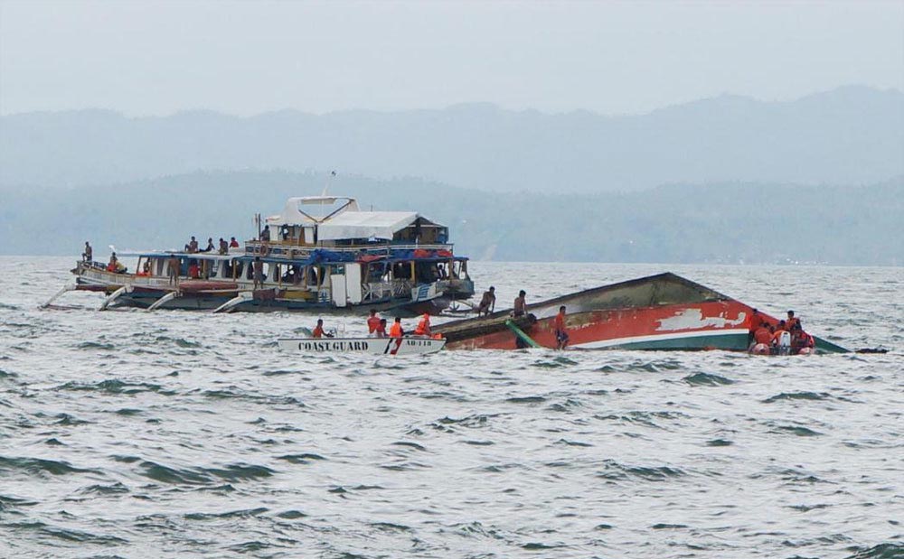 واژگونی کشتی در تایلند با یک کشته و 53 مفقود / همه مفقودان گردشگر چینی بودند