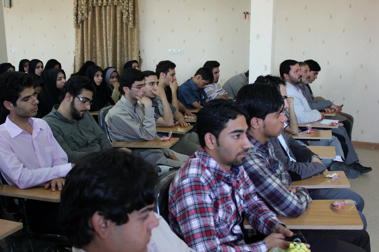 میزان سرانه دانشجویان در دانشگاههای برتر کشور ناچیز است میزان سرانه دانشجویان در دانشگاههای برتر کشور ناچیز است