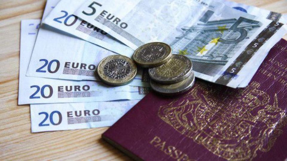 شرایط و مقدار ارز ورودی و خروجی همراه مسافر