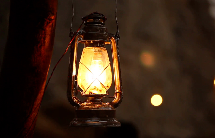 کاهش تولید مصرف کارخانه‌ها در پی قطعی برق/ کارگران به مرخصی اجباری فرستاده شدند