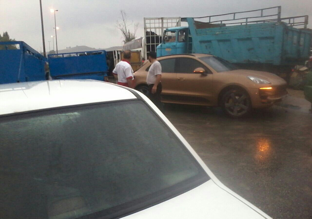 سردار از خسارت ماشینش نمی‌گذرد!