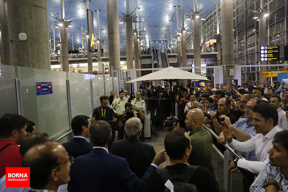 بازگشت فغانی و رفقا+ عکس بازگشت فغانی و رفقا+ عکس