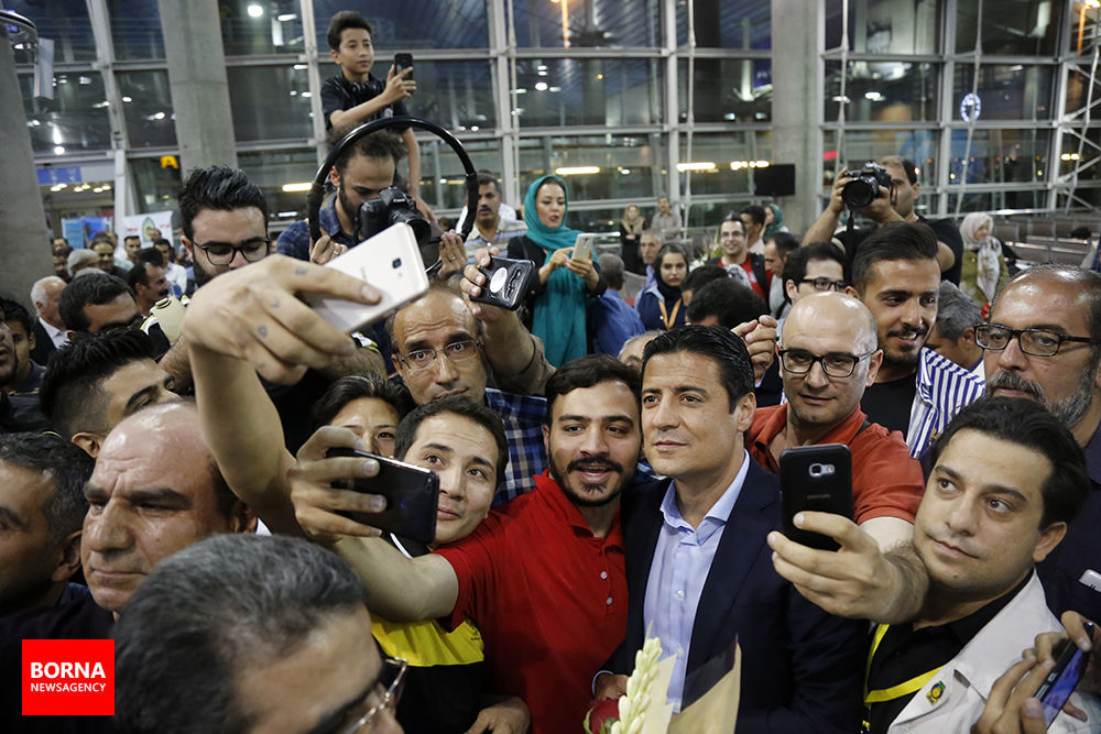 بازگشت فغانی و رفقا+ عکس بازگشت فغانی و رفقا+ عکس