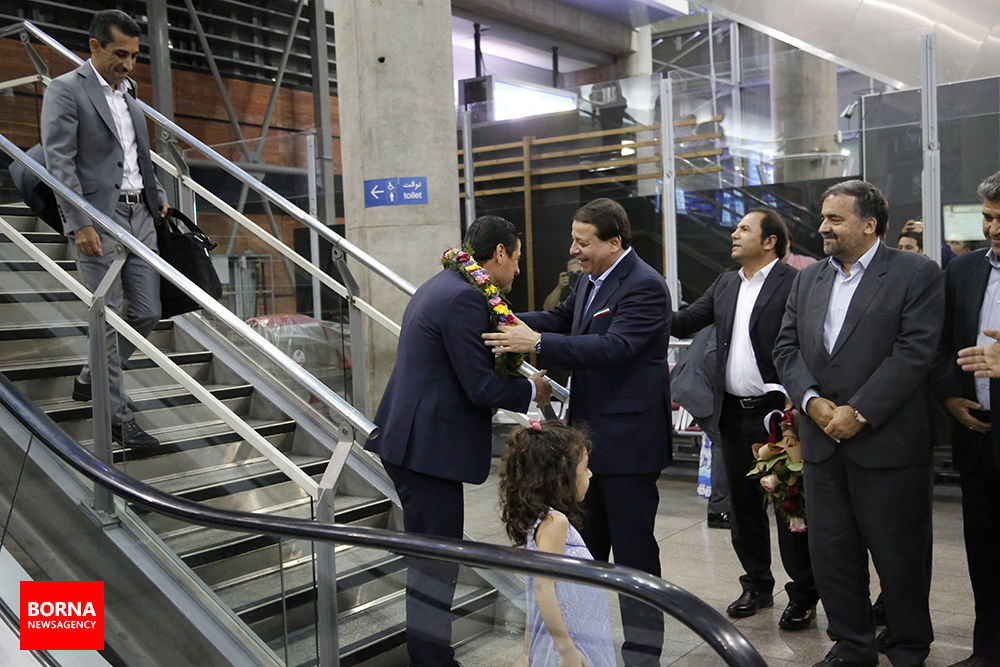 بازگشت فغانی و رفقا+ عکس بازگشت فغانی و رفقا+ عکس