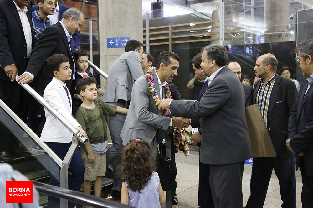 بازگشت فغانی و رفقا+ عکس بازگشت فغانی و رفقا+ عکس