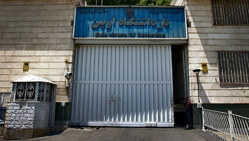 عکاسی مخفی از آرشیو وزارت خارجه؛ تحقیق یا جاسوسی؟/ زندانی هم‌بند نزار زاکا کیست؟