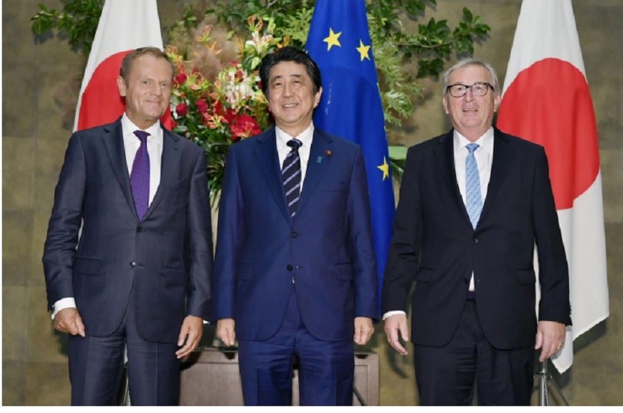 ژاپن و اتحادیه اروپا توافق نامه تجارت آزاد امضا کردند