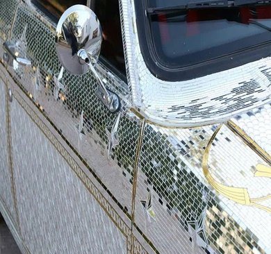 تنها پیکان آینه کاری شده دنیا در شیراز+ عکس تنها پیکان آینه کاری شده دنیا در شیراز+ عکس