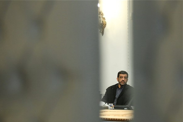 ضرغامی از شنود می‌ترسد؟