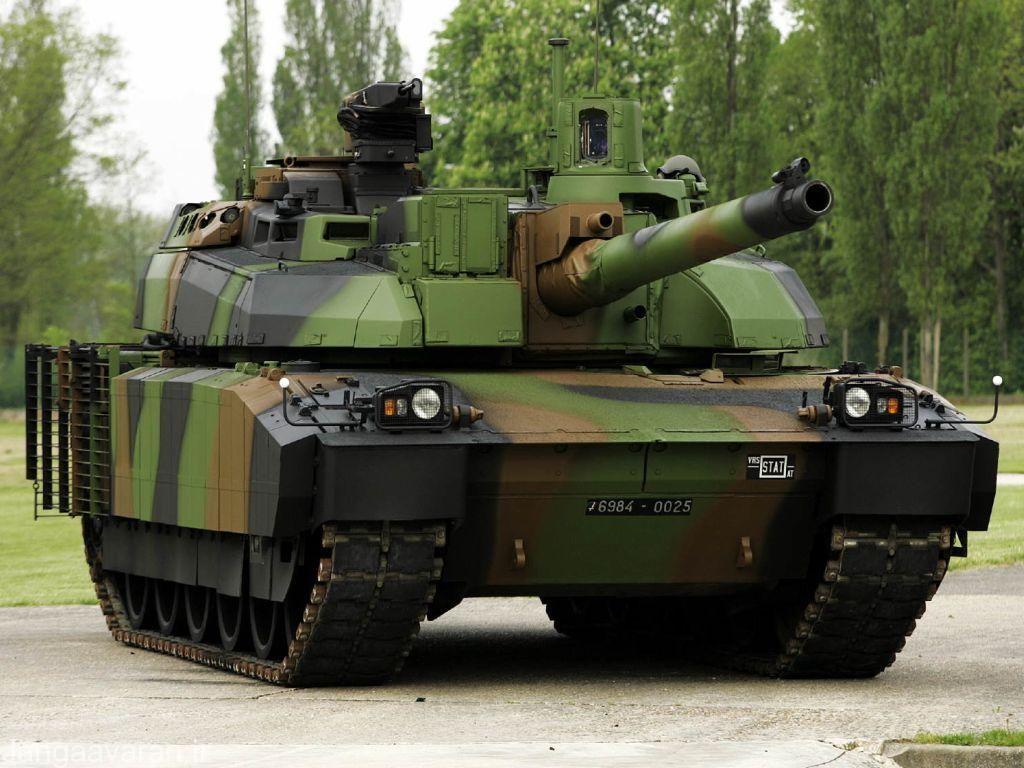 ورود صدها تانک جدید به سازمان رزم ارتش و سپاه