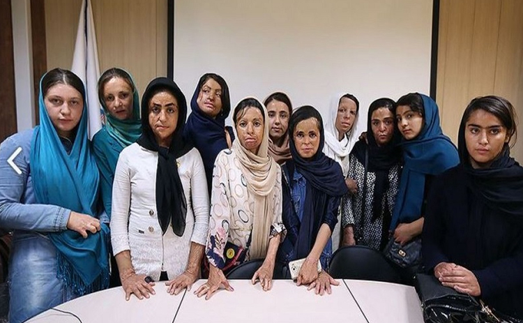 روایت دختران شین آبادی مقابل پاستور/ تا درمان پیر می‌شویم/ پول هست اما برای ثامن!