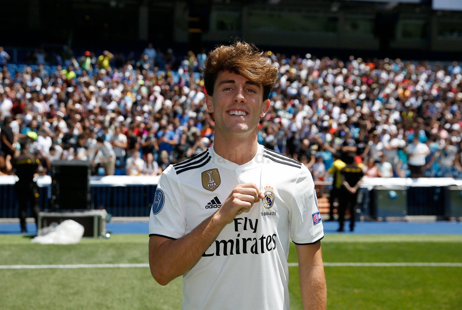 مدافع جدید رئال مادرید، عاشق اسب‌سواری و پُرخوری!