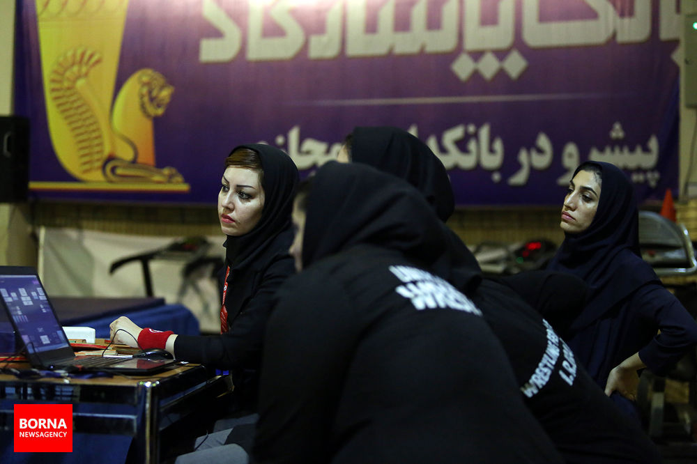 مسابقات لیگ کشتی بانوان