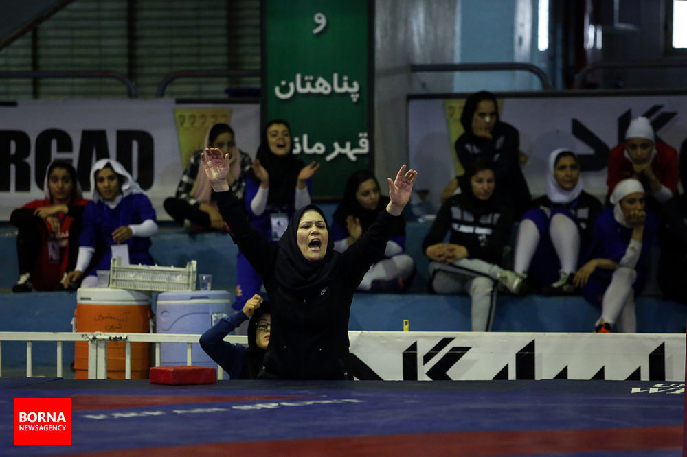 مسابقات لیگ کشتی بانوان