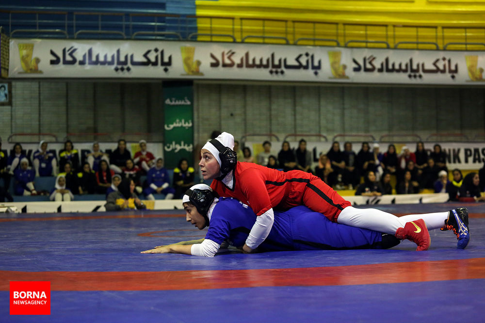 مسابقات لیگ کشتی بانوان