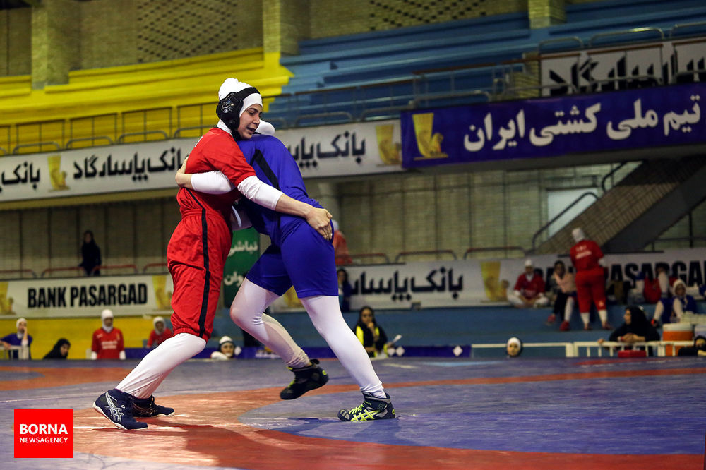 مسابقات لیگ کشتی بانوان