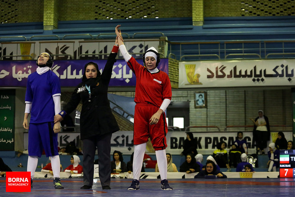 مسابقات لیگ کشتی بانوان