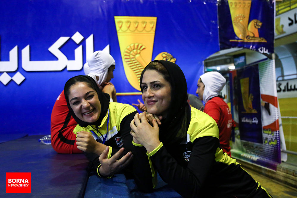 مسابقات لیگ کشتی بانوان