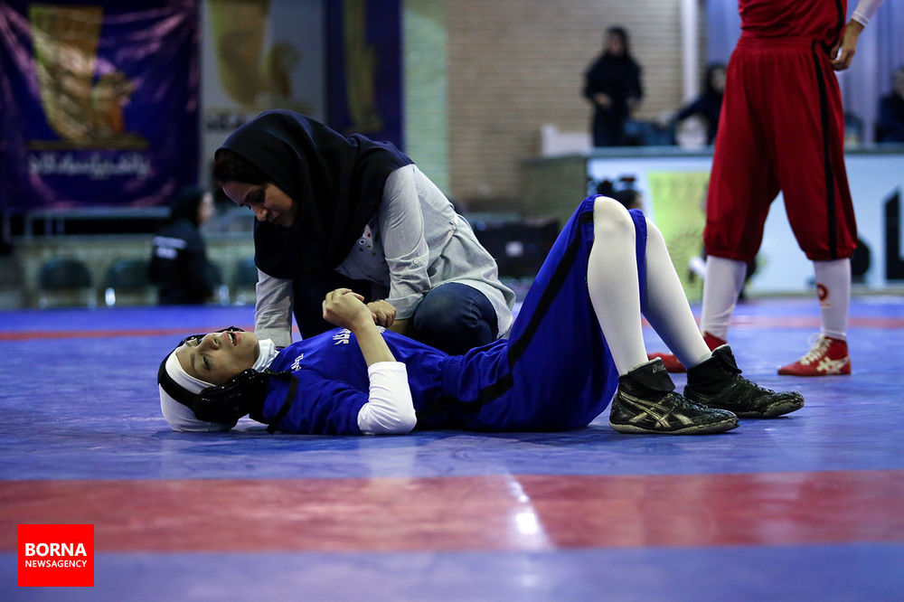 مسابقات لیگ کشتی بانوان