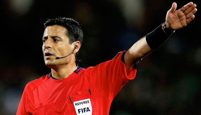 نمی‌خواهم به پشت پرده داوری جهان بپردازم