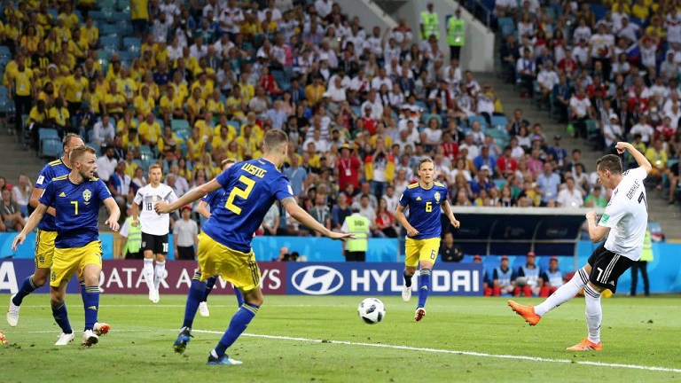 آلمان 2- سوئد 1؛ مانشافت زنده ماند! آلمان 2- سوئد 1؛ مانشافت زنده ماند!