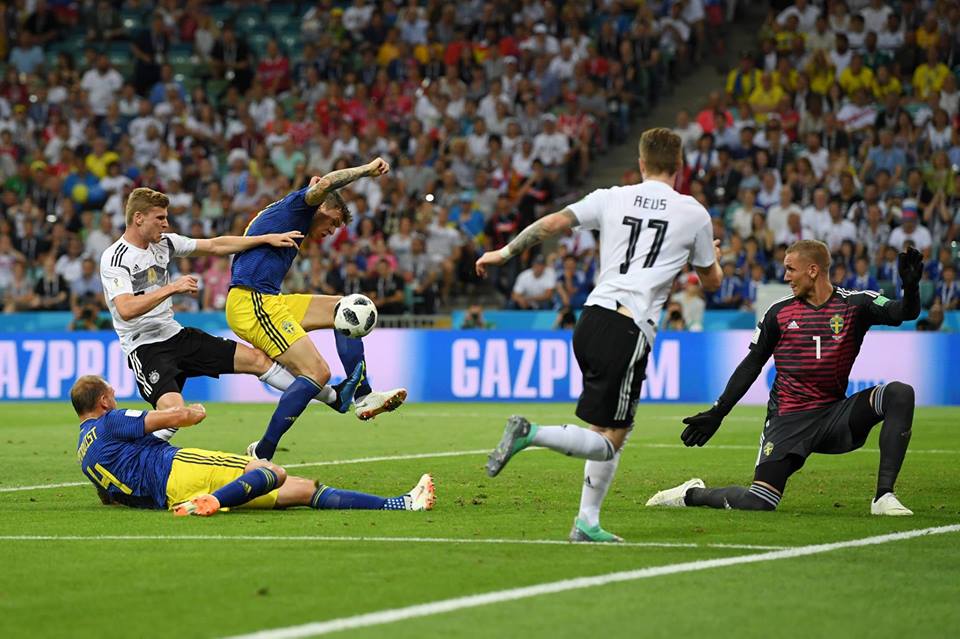 آلمان 2- سوئد 1؛ مانشافت زنده ماند! آلمان 2- سوئد 1؛ مانشافت زنده ماند!