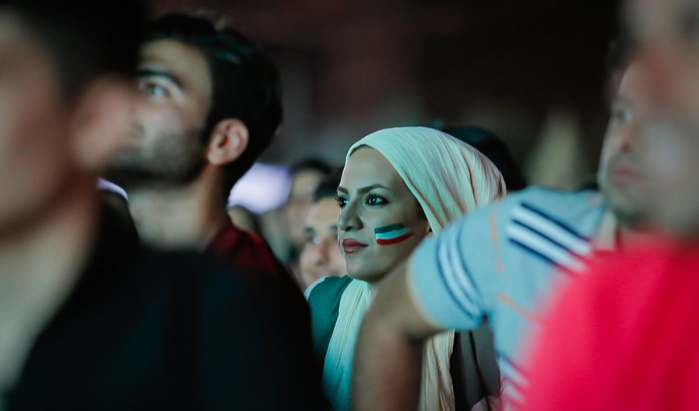 شکایت به خاطر پخش بازی ایران در محیط عمومی/ بازی سوم را هم نمایش می‌دهیم