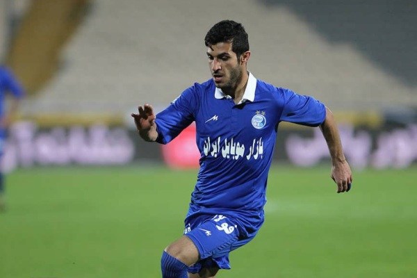 برزای از استقلال جدا شد