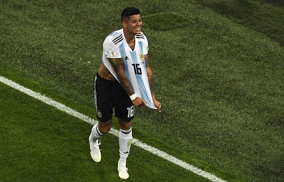 منجی غیرمنتظره برای صعود آرژانتین (عکس)