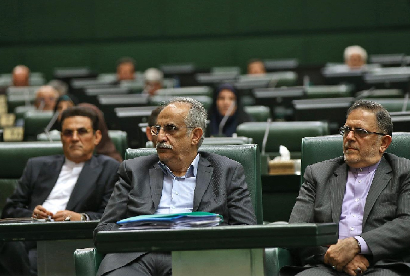 عزم مجلس برای استیضاح سه وزیر کابینه